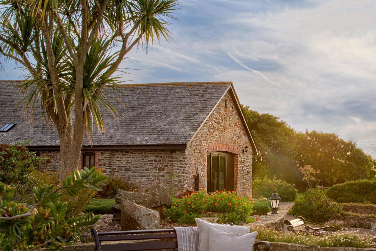 Downe Cottages Hartland Exterior foto