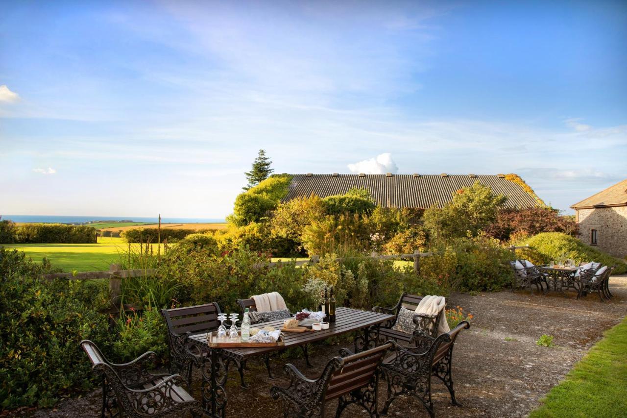 Downe Cottages Hartland Exterior foto