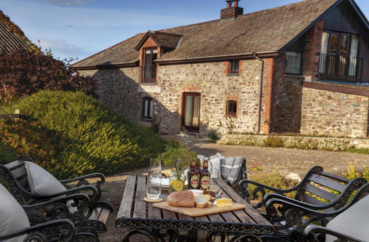 Downe Cottages Hartland Exterior foto
